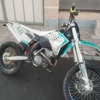 موتور تریل کراس کی تی ام ktm پلاک ملی کروم