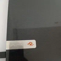 یک عدد دستگاه لپ تاپ تمیز