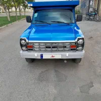 نیسان مدل ۴۰۲