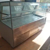 فروش یخچال ویترینی و کباب پز تابشی درحد نو