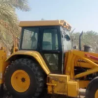 بیل مکانیکی بکهو تی دی ال 130