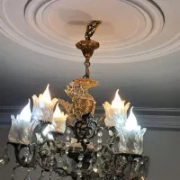 لوستر برنجی ۴ شاخه دوبل کاملا سالم.|لوستر و چراغ آویز|تهران, کیانشهر|دیوار