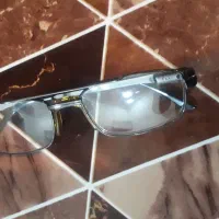 یک عینک طبی حدودسه یاچهارروز پیش کوچه بن بست ۱۱ هم