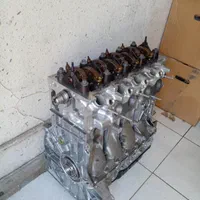 موتور کامل پژو صفر شرکتی نیم موتور بلوک سیلندر|قطعات یدکی و لوازم جانبی|کهنوج, |دیوار