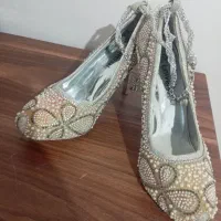 لباس عروس|لباس|باسمنج, |دیوار