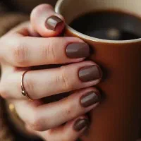 اجاره لاین ناخن و مژه (بلوار امام حسن)