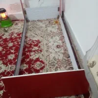 تخت یک نفره