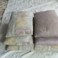 بالشت ۶ عدد|رختخواب، بالش، پتو|مشهد, فاطمیه|دیوار