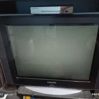 میز و تلویزیون