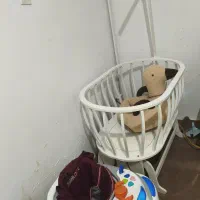 تعدادی وسایل در حد نو|تخت و صندلی بچه|قزوین, |دیوار