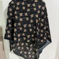 چند عدد روسری نخی  حریر ابریشم شال نخی شال بوکله