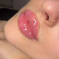 تخفیف ژل لب به مدت محدود