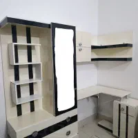 کمد و میز تحریر