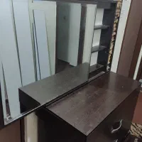 بوفه و دراور آینه ریلی آرایشی