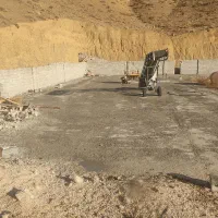 کارگاه قطعات بتنی و بلوک زنی