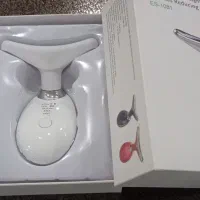 ماساژور چندکاره صورت و گردن