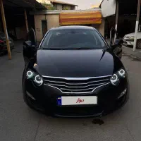 خودرو ام‌جی 550