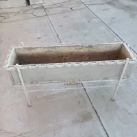 فلاور باکس فلزی فرفورژه مقاوم در حد نو
