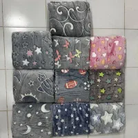 انواع پتوهای مسافرتی با مناسب ترین قیمت|رختخواب، بالش، پتو|شیراز, گود عربان|دیوار