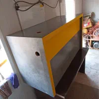 میز تحریر سالم و درحد