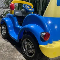 ماشین شارژی کاملا سالم با قیمت باورنکردنی|اسباببازی|رشت, لاکان شهر|دیوار