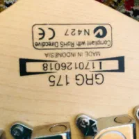 گیتار الکتریک ایبانز سری قدیم|گیتار، بیس، امپلیفایر|تبریز, |دیوار