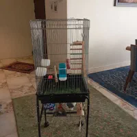 قفس پایه دار چرخی سالم به همراه کیف حمل