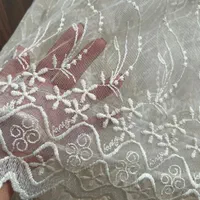 پرده تور گلدار