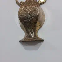 گلدان برنزی|صنایع دستی و سایر لوازم تزئینی|قم, باغ شریفی|دیوار