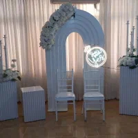 تم تولد.بک گراند.بادکنک ارایی.میزسوارز.هلیوم عروسک