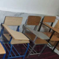 صندلی‌های دانش‌آموزی