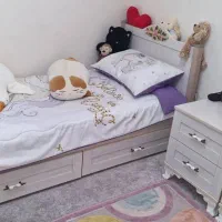 سرویس تخت خواب نوجوان