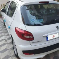 ۲۰۷ اتوماتیک صفر سقف فلز|خودرو سواری و وانت|شیراز, شهرک گلدشت حافظ‎|دیوار