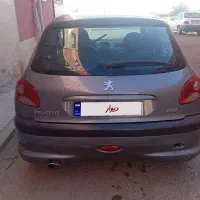206 کم کار کاملا سالم