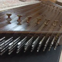 یک سنتور با کلیه لوازم