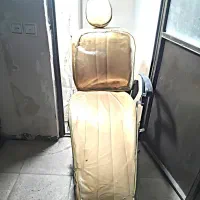 صندلی آرایشگاهی