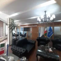 تعداد محدود استخدام نیروی خانم و آقا