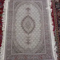 فرش زر نیم ۹مدی