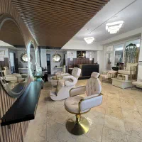 فروش کلیه تجهیزات سالن زیبایی