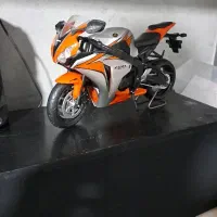 ماکت موتور cbr ۱/۶