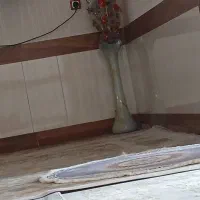 گل مصنوعی با گلدان