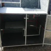 میز  ساندویچ و مواد غذایی و...