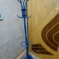 چوب لباسی ایستاده