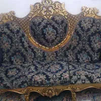 مبل. سلطنتی