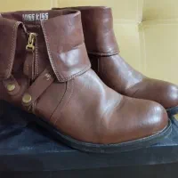 نیم بوت چرم زنانه