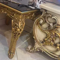 فروش مبل هفت نفره و میز وسط همراه دو عدد عسلی