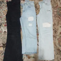 تعدادی لباس|لباس|قرچک, پویینک|دیوار