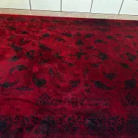 فرش لاکی قرمز