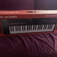 کیبورد میدی کنترلر Oxygen Pro 61 در حد