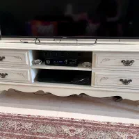 میز تلویزیون برند سام اکسون کار دست